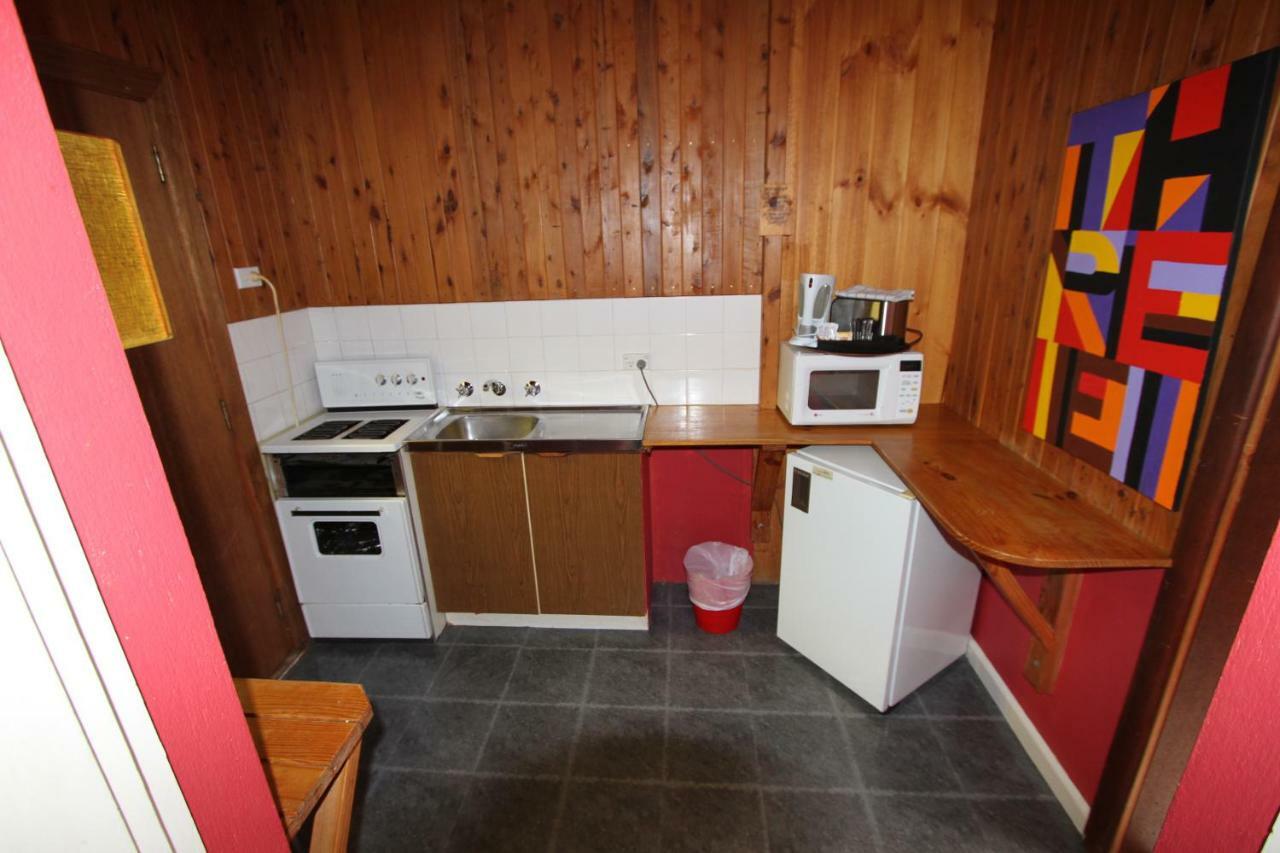 Bunkhouse Motel Cooma Kültér fotó